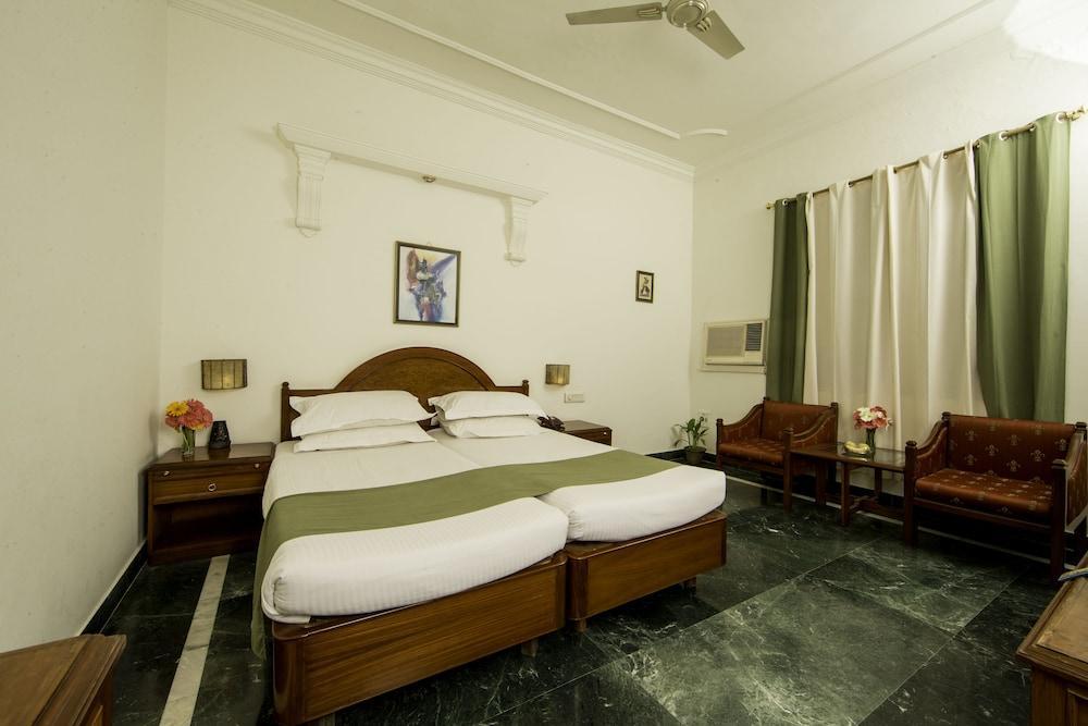 Hotel Ranthambore Regency Sawai Madhopur Zewnętrze zdjęcie
