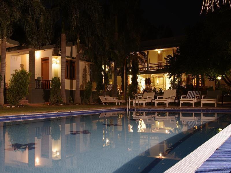 Hotel Ranthambore Regency Sawai Madhopur Zewnętrze zdjęcie