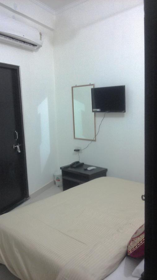 Hotel Ranthambore Regency Sawai Madhopur Zewnętrze zdjęcie